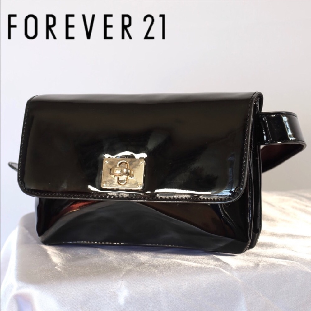 Small Patent Leather Fanny